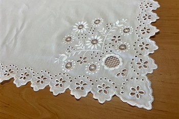 Kosička 4800,-Kč  123cm